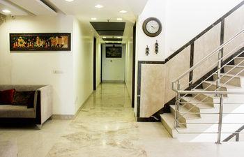 Oyo Premium Rajouri Garden Janta Market New Delhi Exterior foto