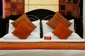 Oyo Premium Rajouri Garden Janta Market New Delhi Exterior foto
