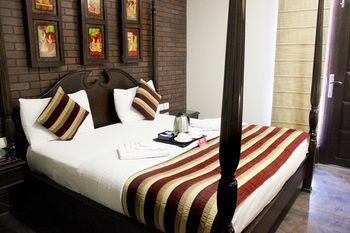 Oyo Premium Rajouri Garden Janta Market New Delhi Exterior foto