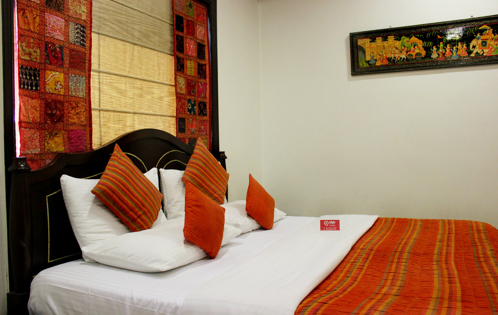 Oyo Premium Rajouri Garden Janta Market New Delhi Exterior foto